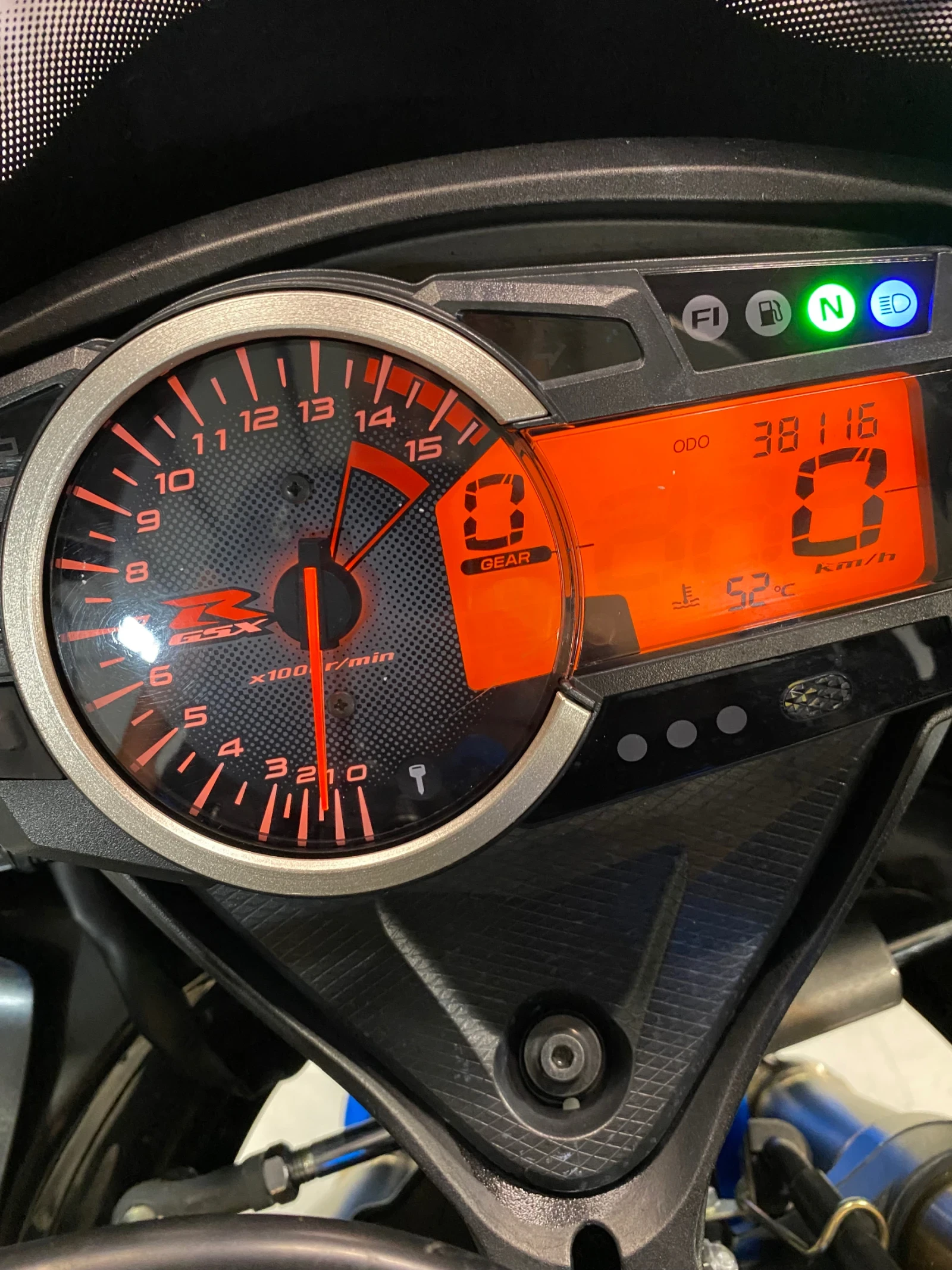 Suzuki Gsxr 1000 L0 - изображение 9
