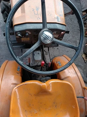 Трактор Kubota, снимка 3