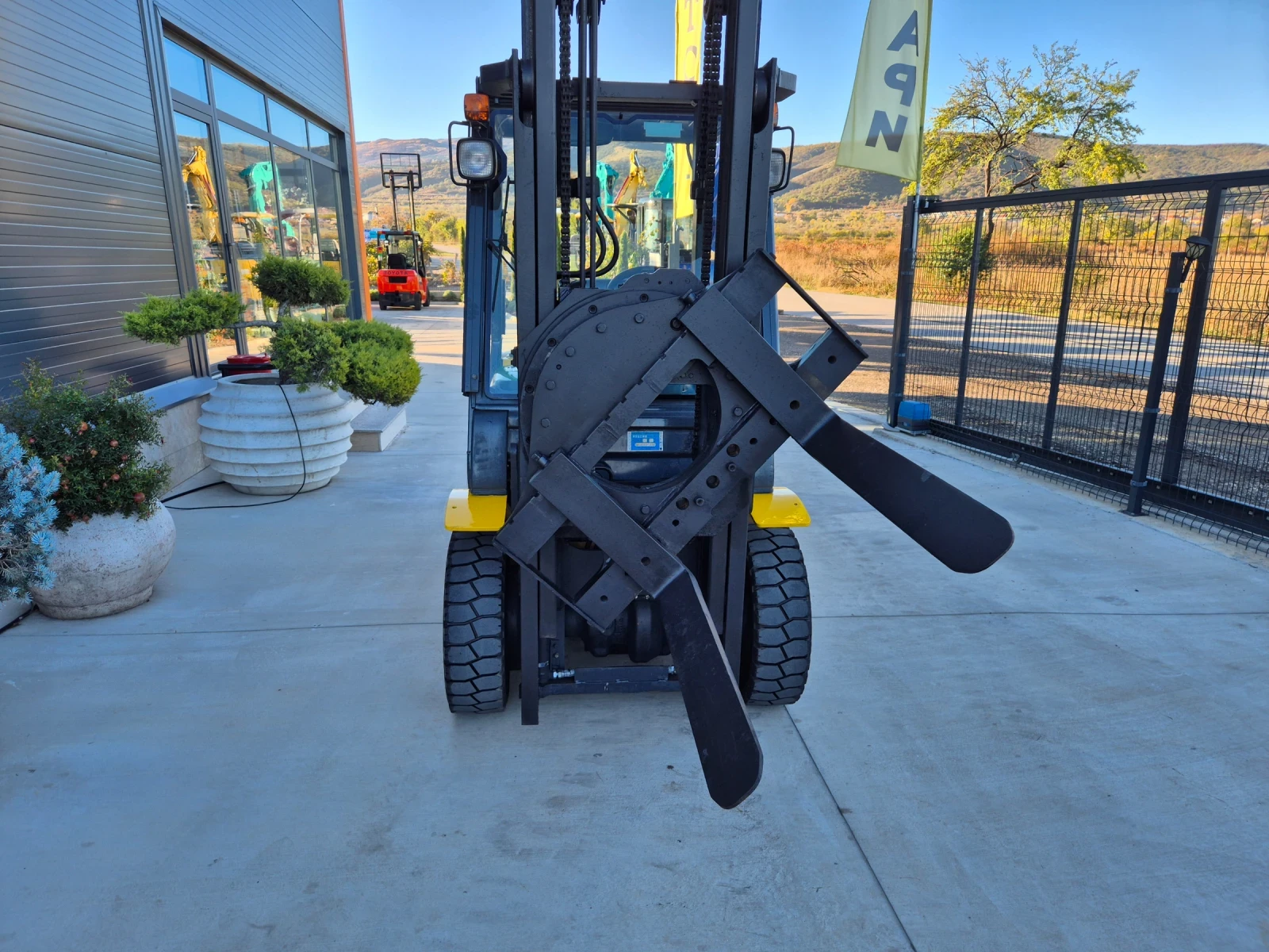  Komatsu   /  /   ! | Mobile.bg   10