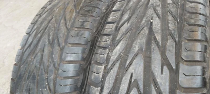 Гуми Летни 235/75R15, снимка 6 - Гуми и джанти - 32778578