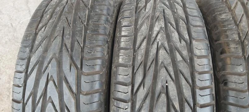 Гуми Летни 235/75R15, снимка 3 - Гуми и джанти - 32778578