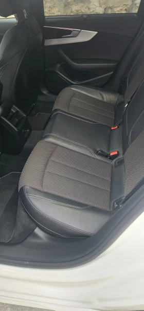 Audi A4 2.0 TDI, снимка 12