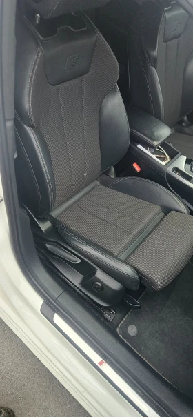 Audi A4 2.0 TDI, снимка 8
