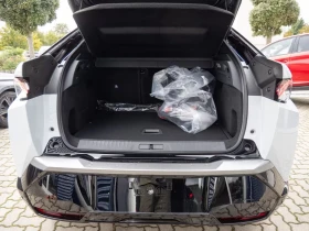 Peugeot 3008 -e GT 10km Pano 360 Keyless Heated Seats/Wheel, снимка 16