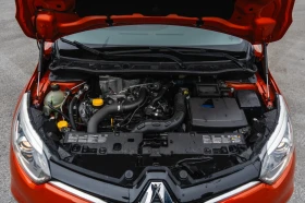 Renault Captur 1.2 TCe ШВЕЙЦАРИЯ АВТОМАТИК 113000 км., снимка 17