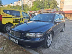 Volvo V70 2400кб газ бензин , снимка 1