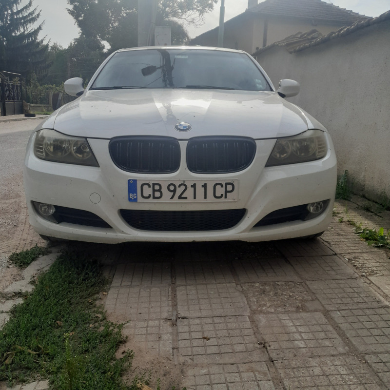 BMW 318 318д, снимка 12 - Автомобили и джипове - 45963636