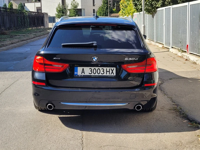 BMW 530 D xDrive - Обслужена, снимка 4 - Автомобили и джипове - 46635167