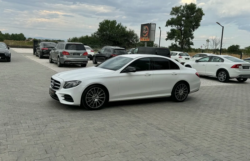 Mercedes-Benz E 220 d AMG Pack * Virtual* Подгрев/Камера/Head-up, снимка 2 - Автомобили и джипове - 46994887