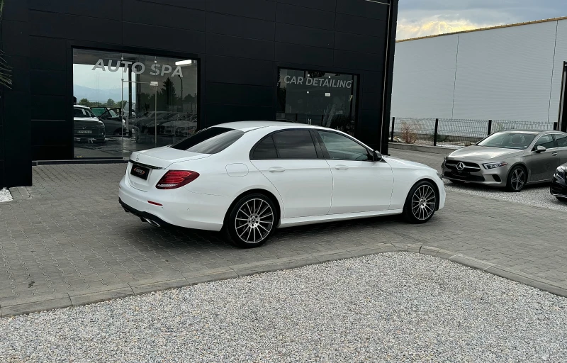 Mercedes-Benz E 220 d AMG Pack * Virtual* Подгрев/Камера/Head-up, снимка 4 - Автомобили и джипове - 46994887