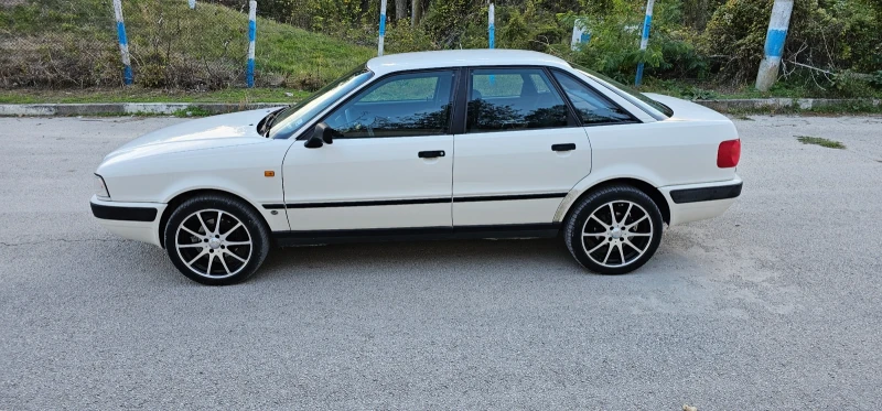 Audi 80, снимка 2 - Автомобили и джипове - 47706951