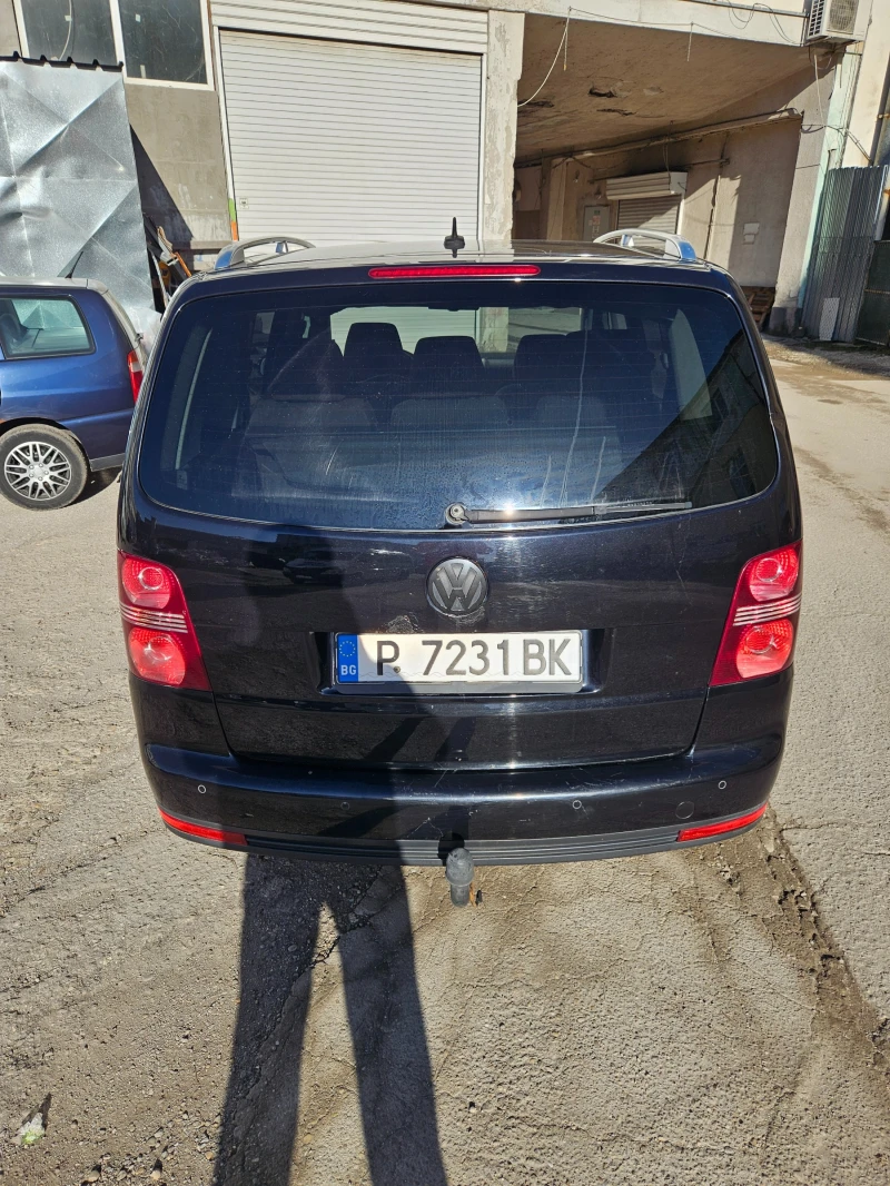 VW Touran, снимка 3 - Автомобили и джипове - 48614699