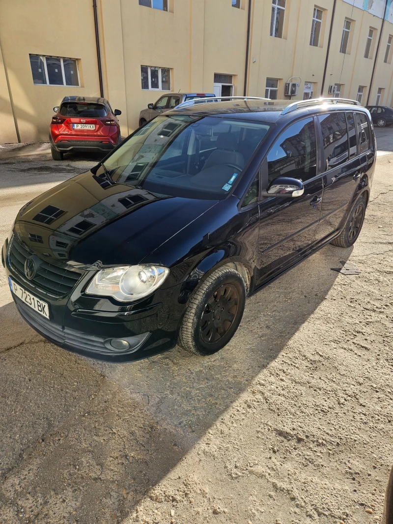 VW Touran, снимка 2 - Автомобили и джипове - 48614699