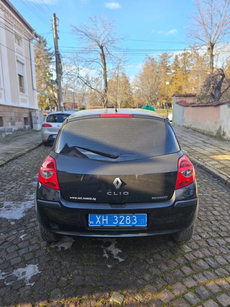 Renault Clio, снимка 5 - Автомобили и джипове - 48823450