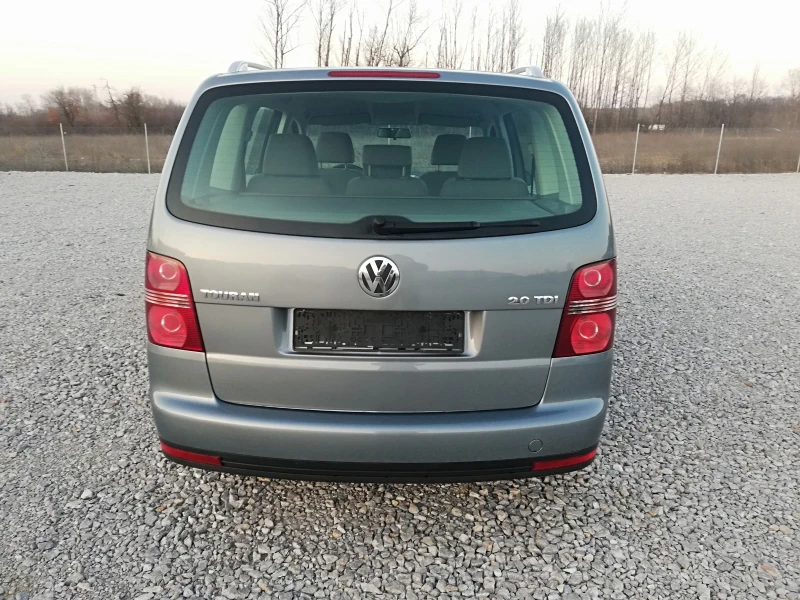 VW Touran 2.0tdi klima 140, снимка 5 - Автомобили и джипове - 49020681