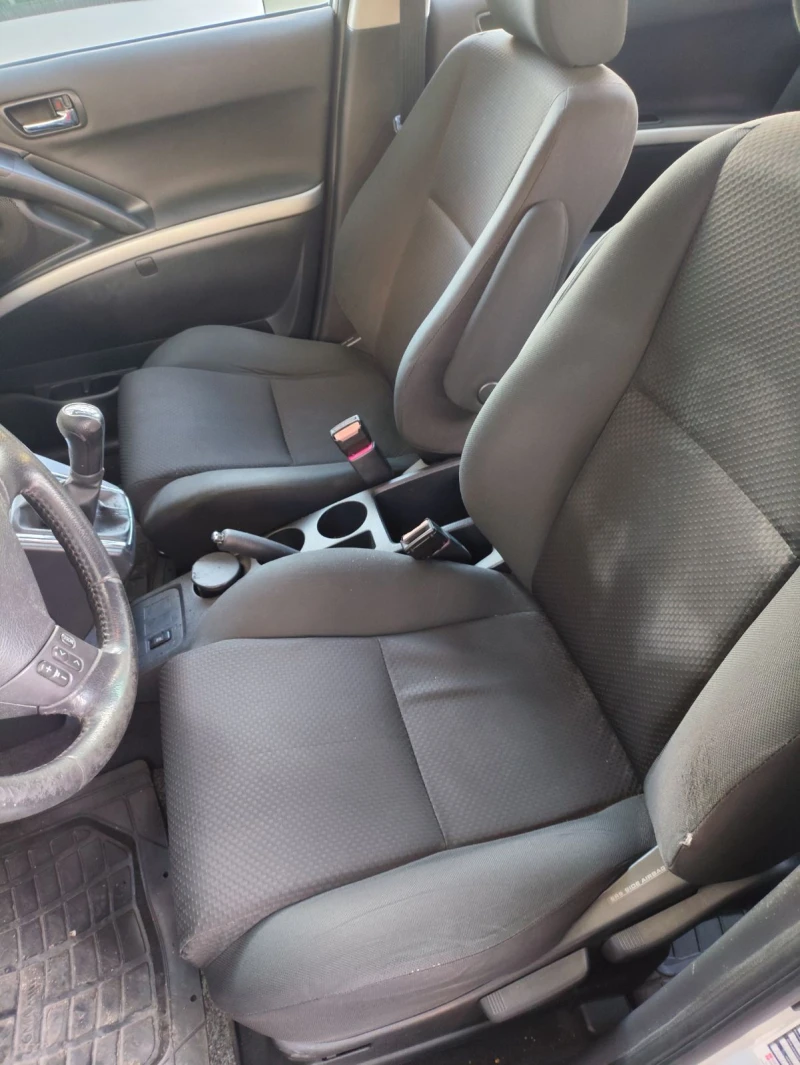 Toyota Corolla verso 1.6 VVT-i ГАЗ, снимка 12 - Автомобили и джипове - 52009205