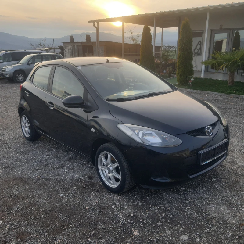Mazda 2, снимка 3 - Автомобили и джипове - 52635141