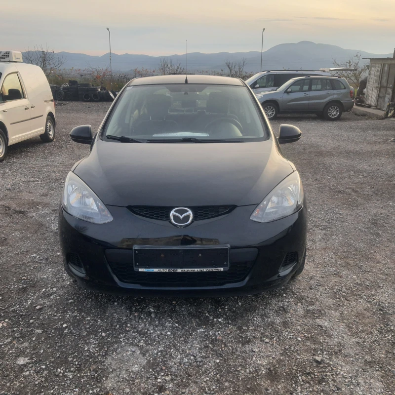 Mazda 2, снимка 2 - Автомобили и джипове - 52635141