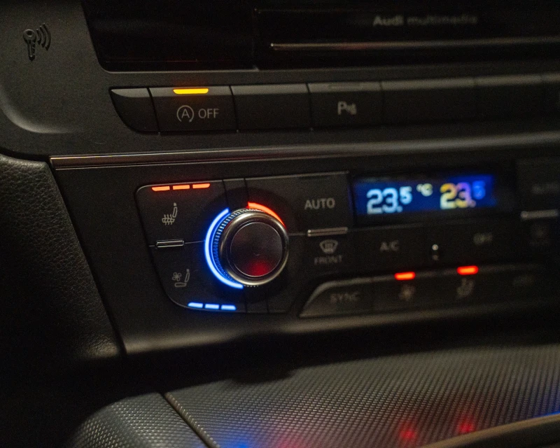 Audi A6 FULLMAXX* 313HP* BOSE* PANO* S LINE* , снимка 15 - Автомобили и джипове - 52728674