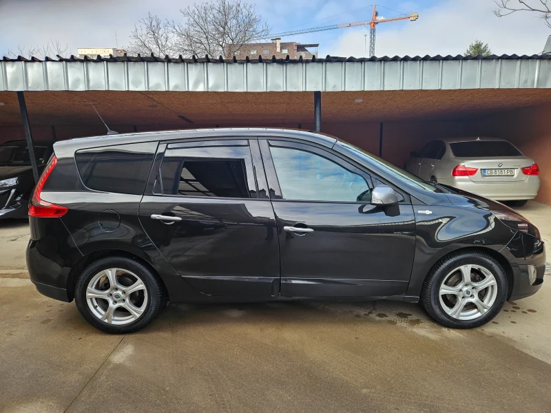 Renault Scenic, снимка 2 - Автомобили и джипове - 52906371