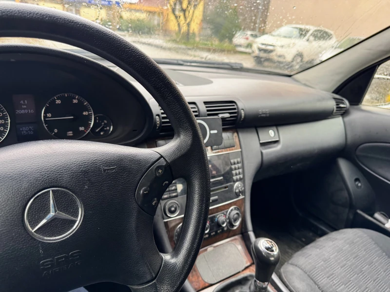 Mercedes-Benz C 200 w203, снимка 7 - Автомобили и джипове - 53234971
