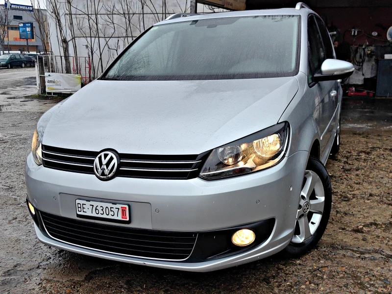 VW Touran 2.0TDI!!ШВЕЙЦАРИЯ!КОЖА!СТЪКЛЕН ТАВАН!НАВИ, снимка 1 - Автомобили и джипове - 53285112