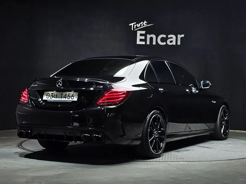 Mercedes-Benz C 43 AMG  4Matic, снимка 2 - Автомобили и джипове - 55137484