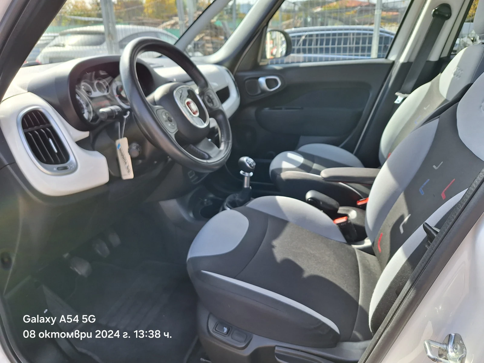 Fiat 500L 1.6 M-JET LIVING 130000KM EURO 6B - изображение 9