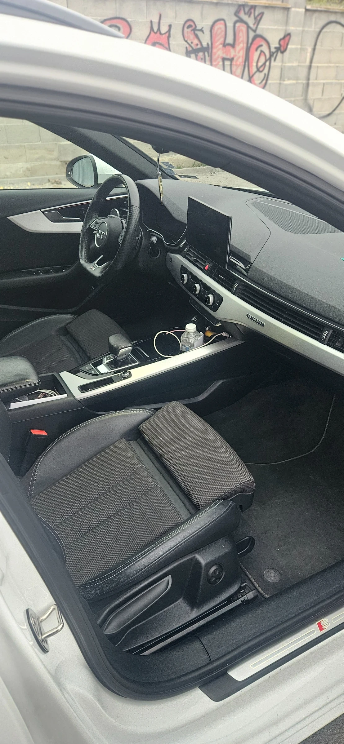 Audi A4 2.0 TDI | Mobile.bg   11