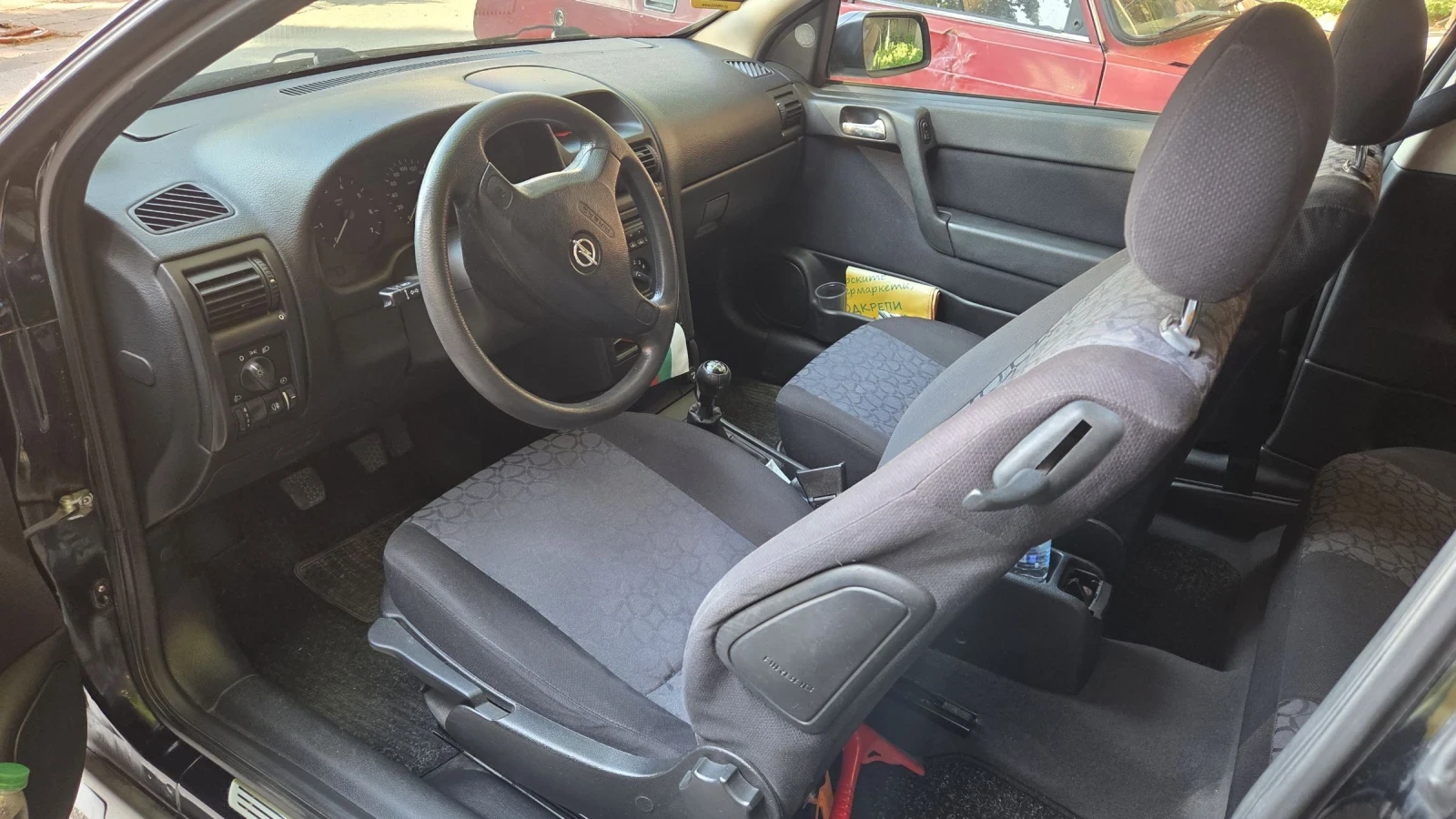 Opel Astra 1.6 - изображение 5