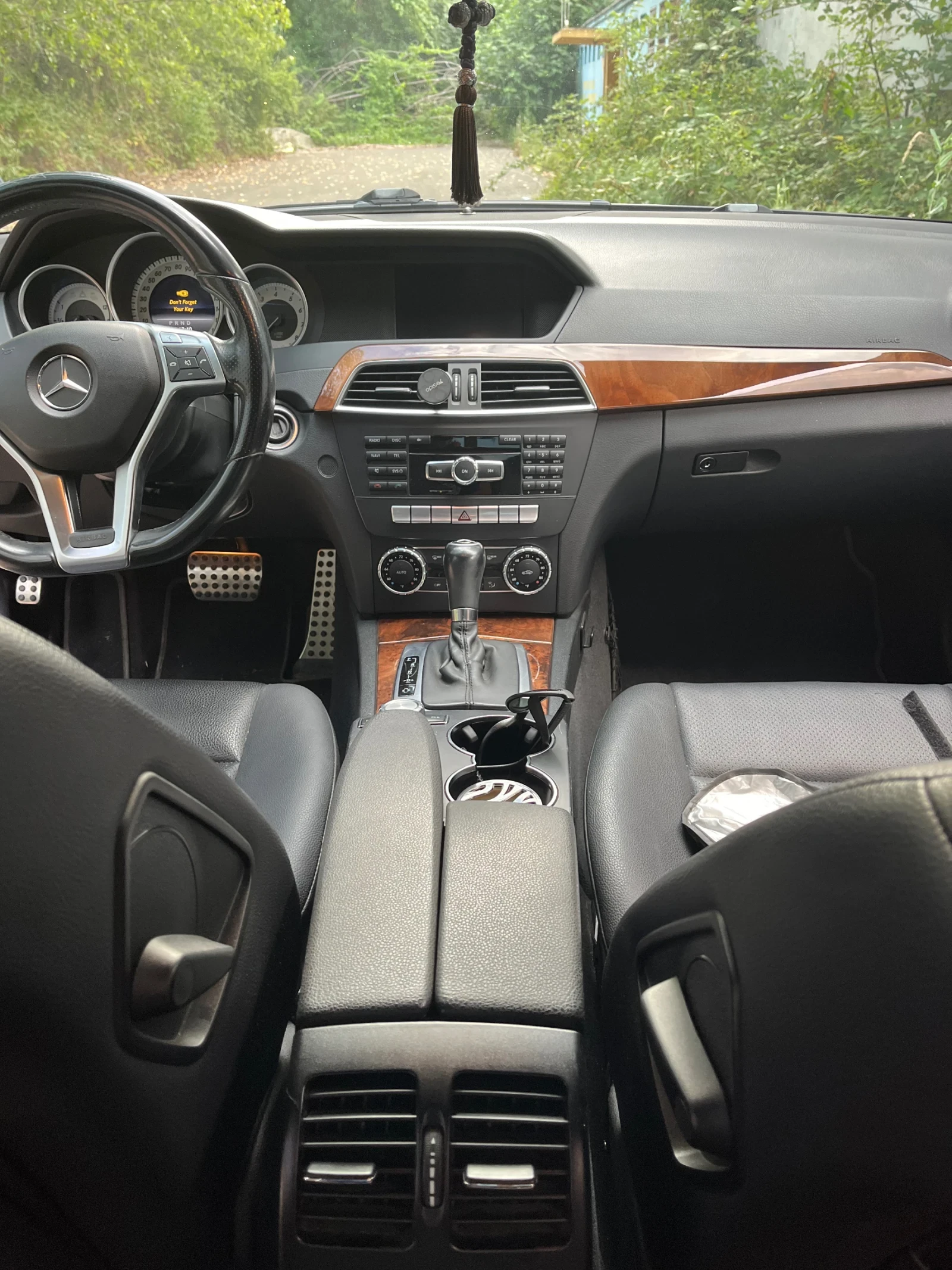 Mercedes-Benz C 180  - изображение 8