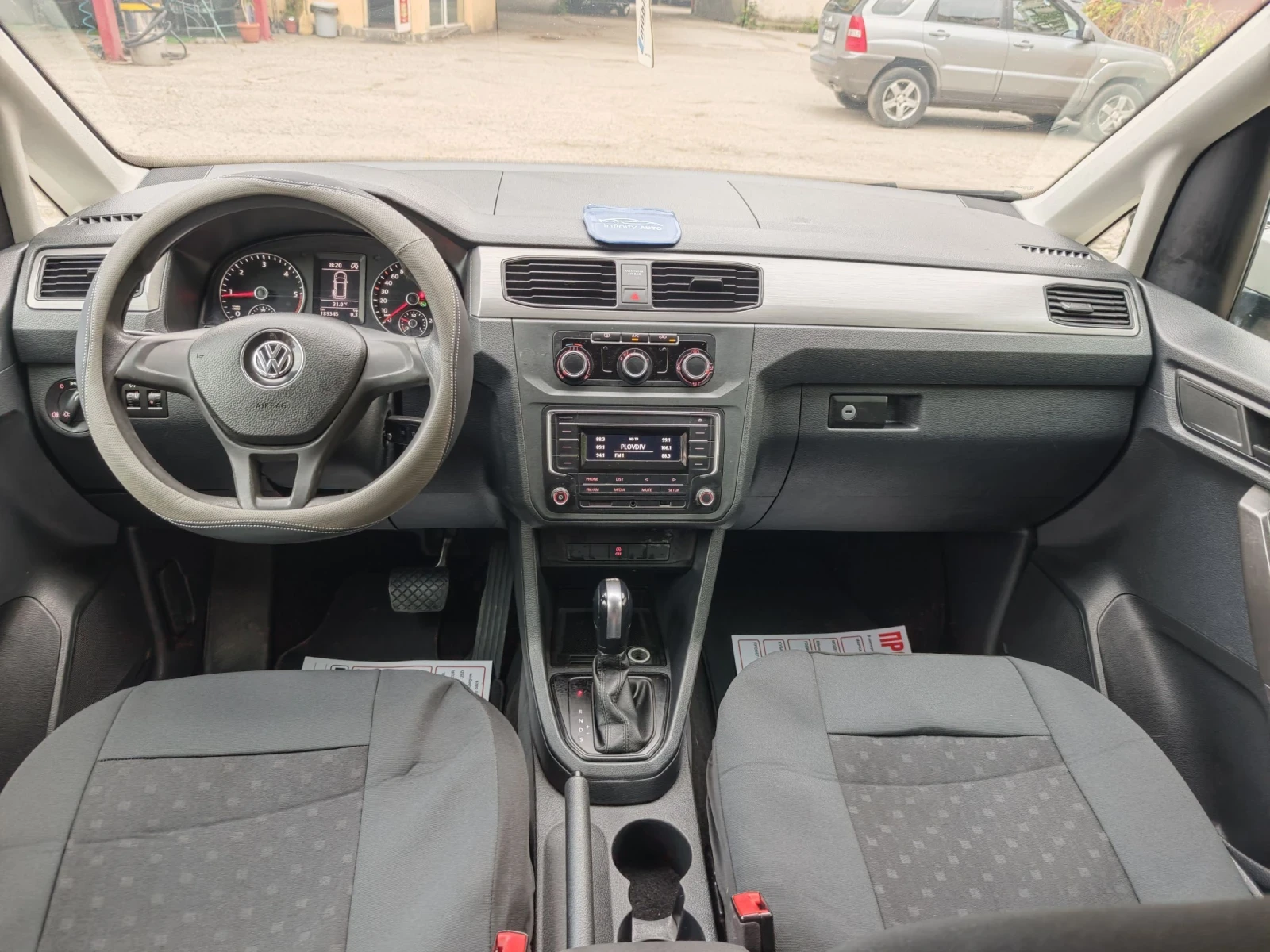 VW Caddy Maxi, АВТОМАТ, АВТОПЛИТ, 6+ 1, КЛИМАТРОНИК - изображение 8