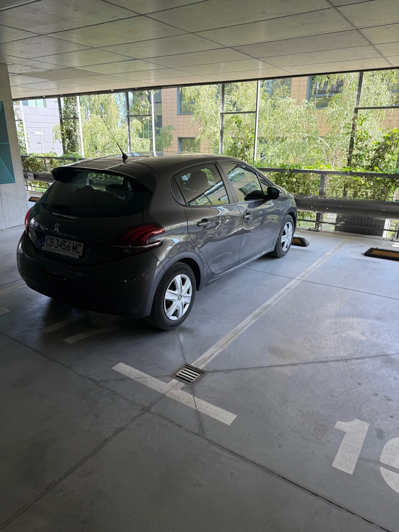 Peugeot 208  - изображение 5