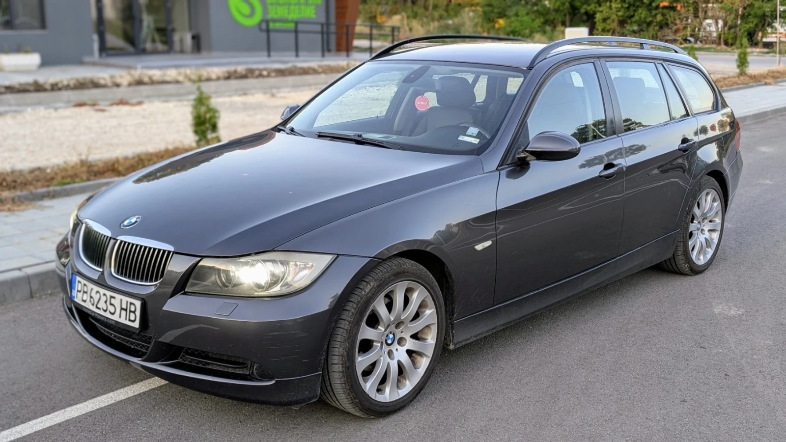BMW 320  - изображение 5