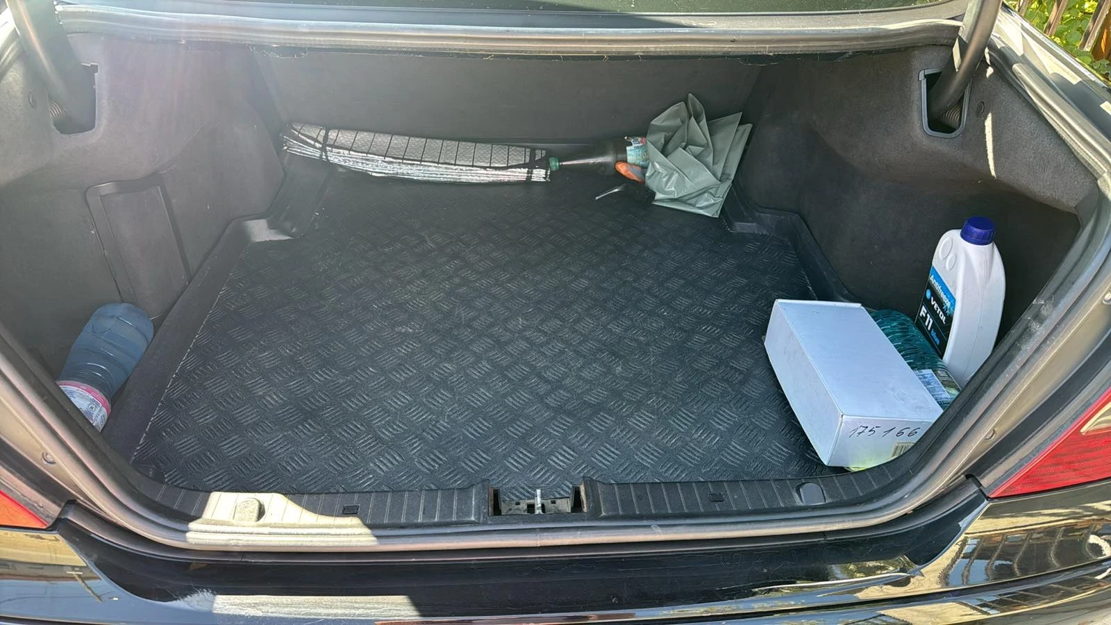 Mercedes-Benz E 220 Mercedes e220 - изображение 9