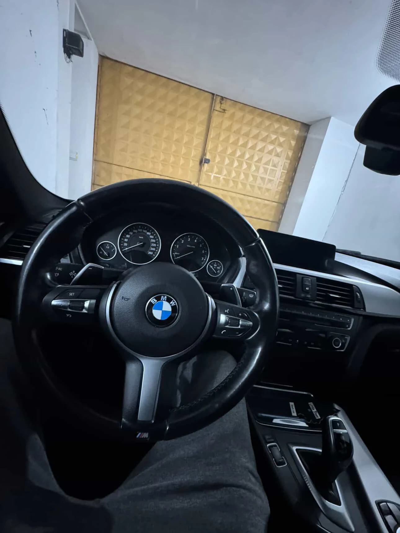 BMW 335  - изображение 4