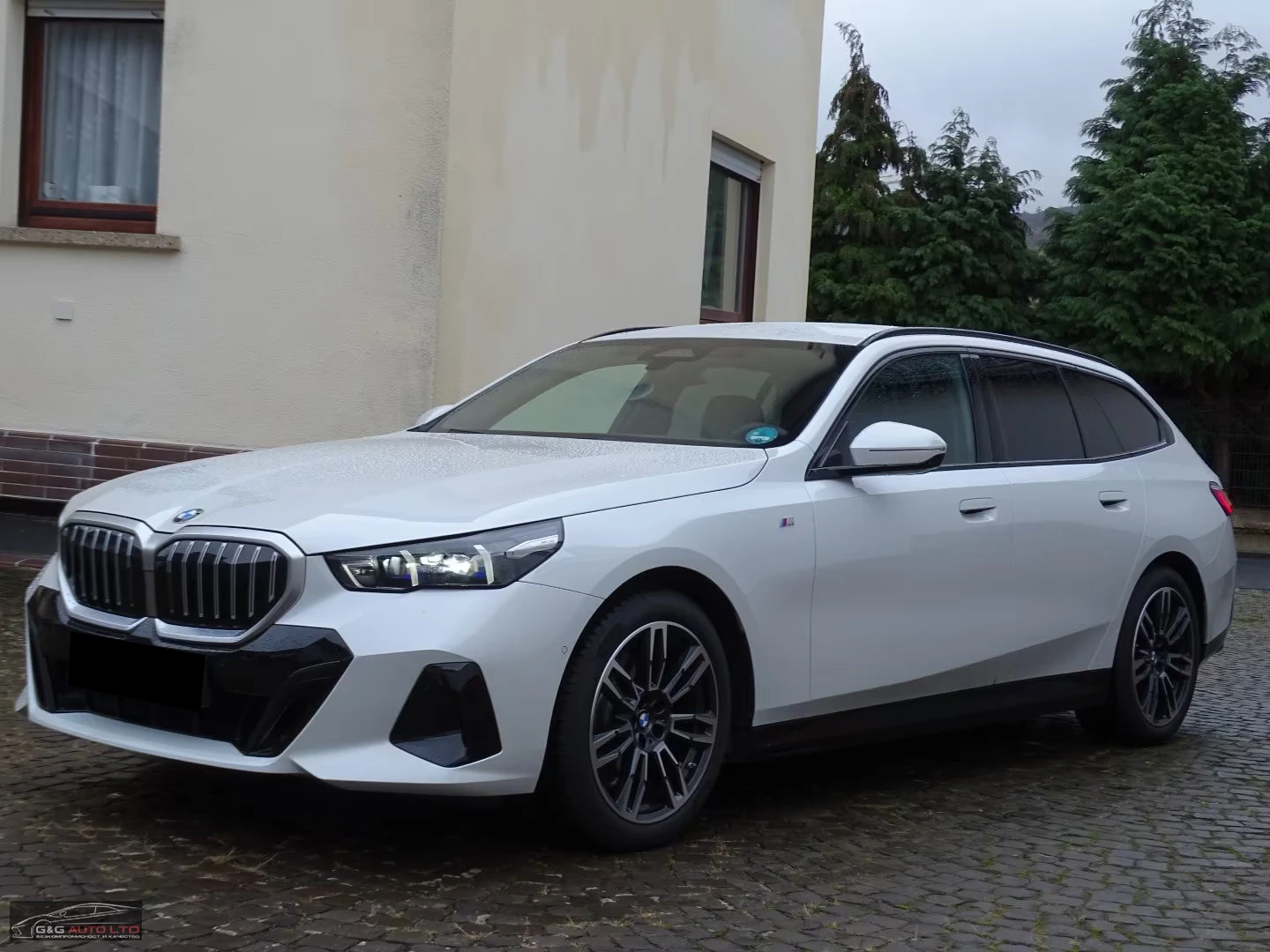 BMW 520 G60/299HP/TOURING/MSPORT/�����/360/HUD/H&K/979v | Mobile.bg � ����������� 1