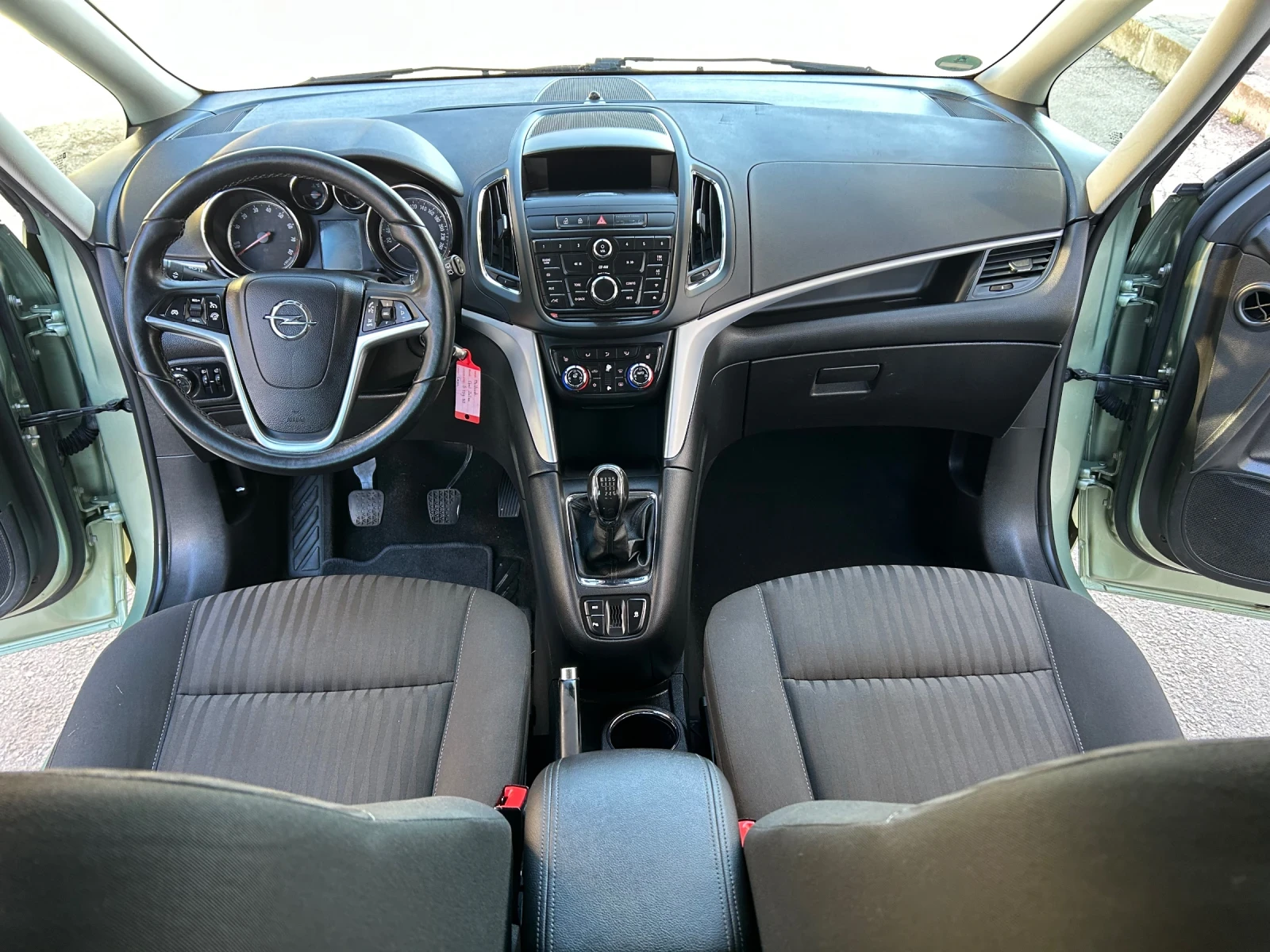 Opel Zafira 1.4i 120k.c. 7 МЕСТА  - изображение 9