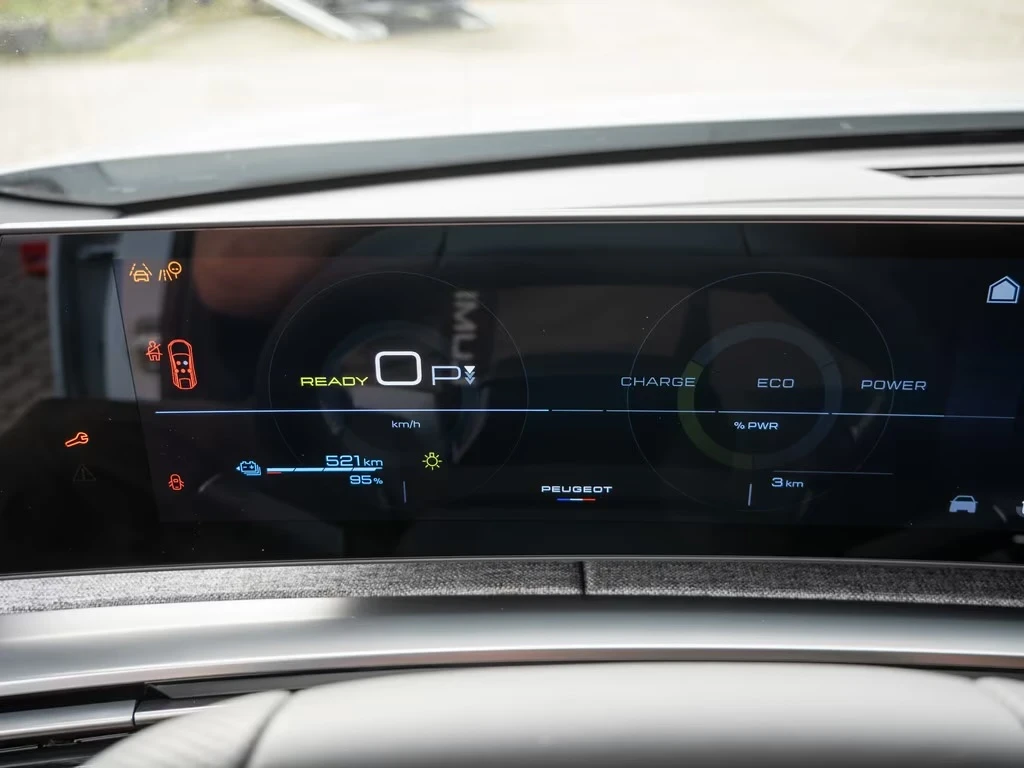 Peugeot 3008 -e GT 10km Pano 360 Keyless Heated Seats/Wheel | Mobile.bg � ����������� 9