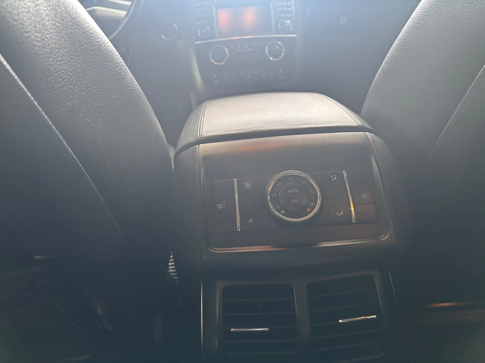 Mercedes-Benz R 350, снимка 10 - Автомобили и джипове - 54707348