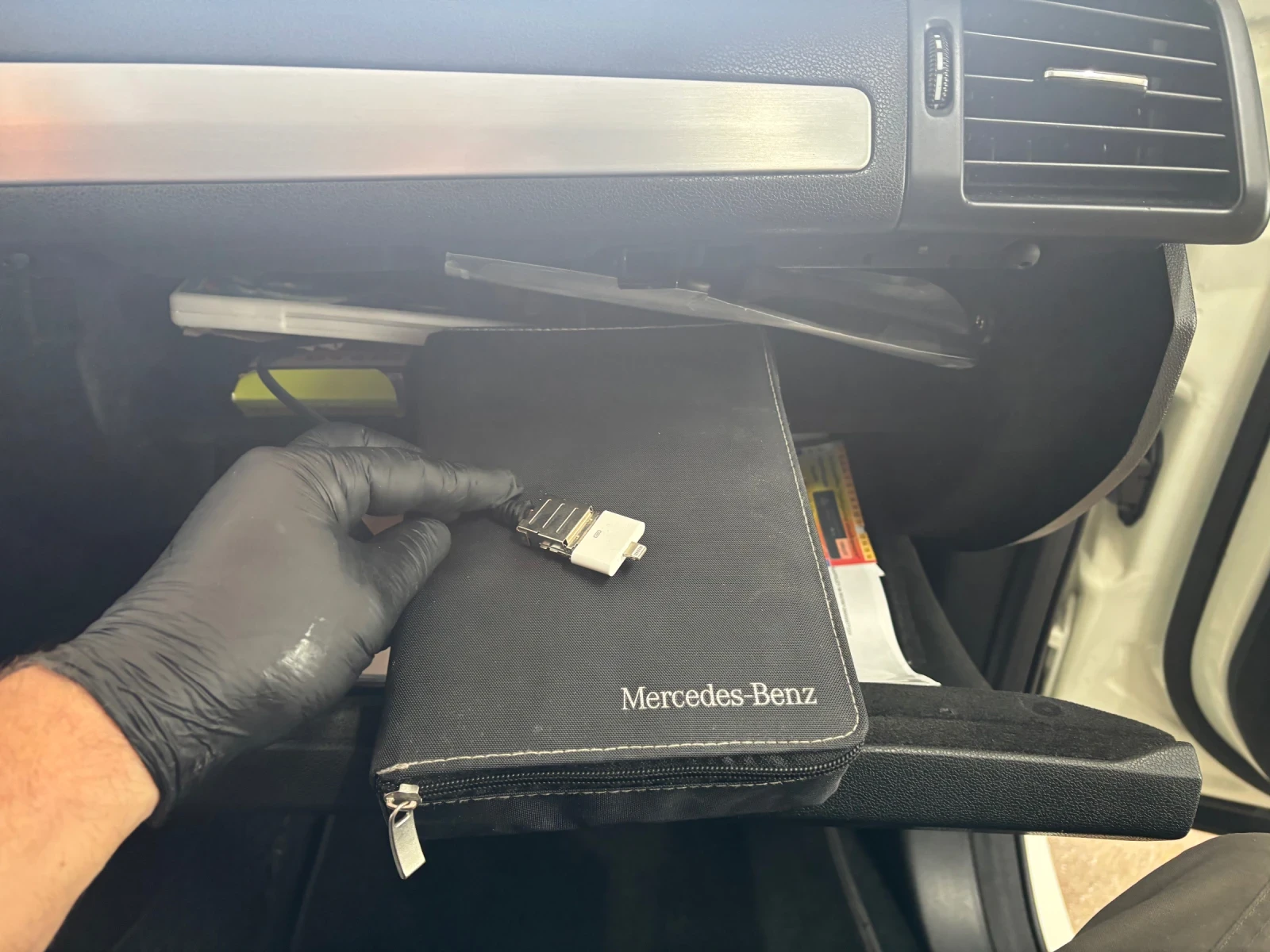 Mercedes-Benz R 350, снимка 13 - Автомобили и джипове - 54707348