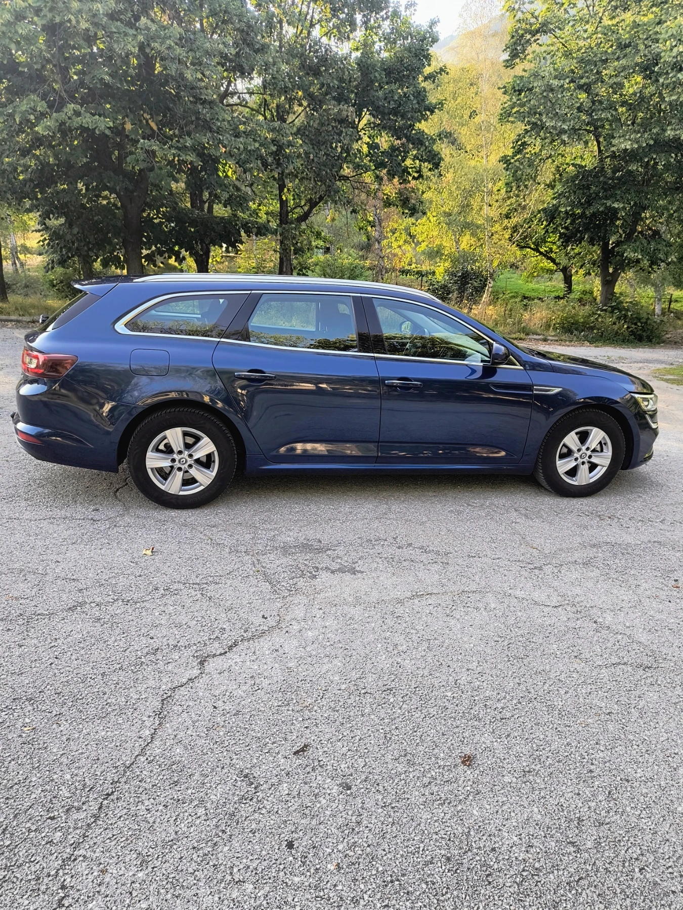 Renault Talisman 1.5 dci, снимка 9 - Автомобили и джипове - 54970293