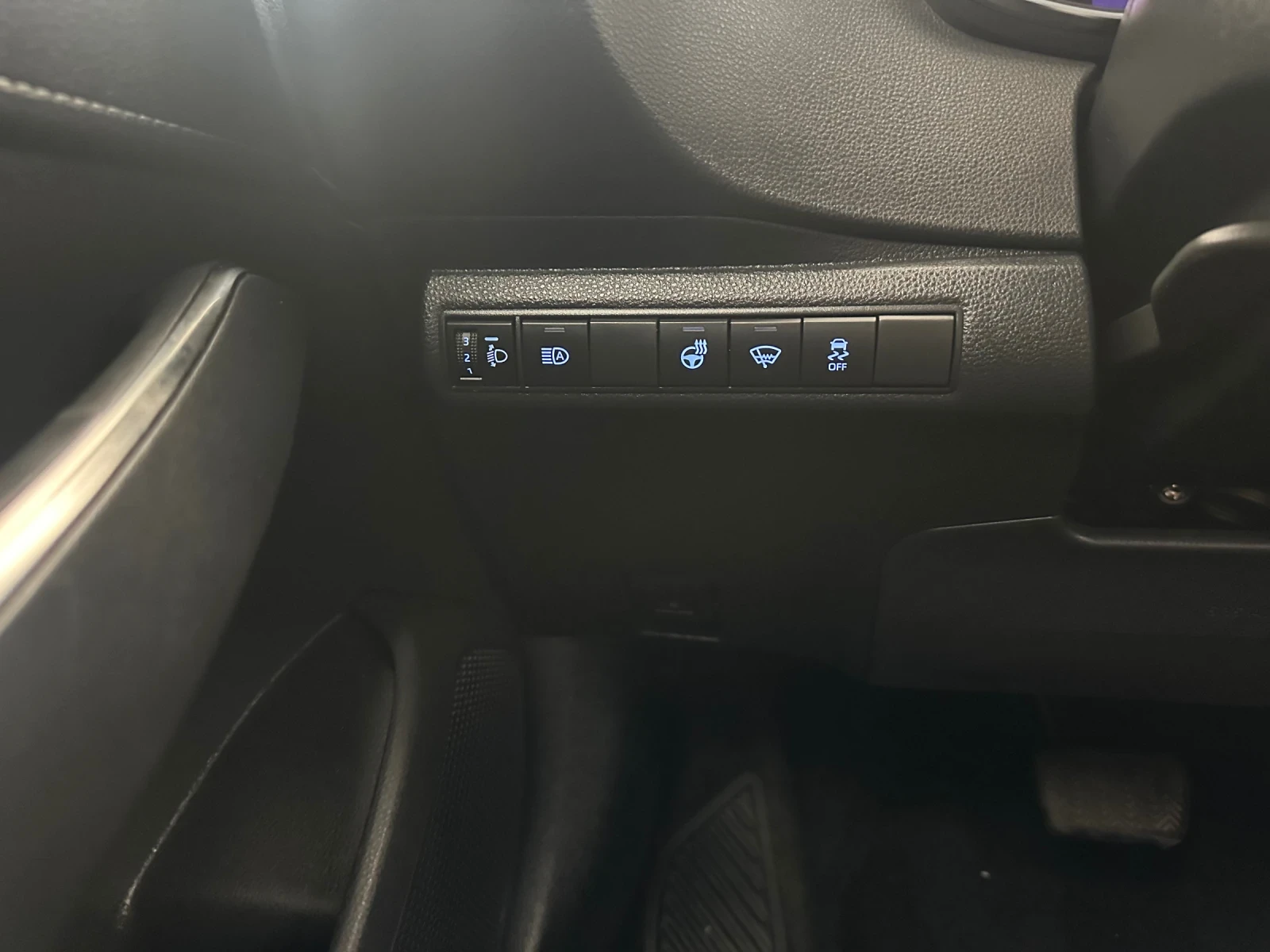 Toyota Corolla, снимка 13 - Автомобили и джипове - 54978283