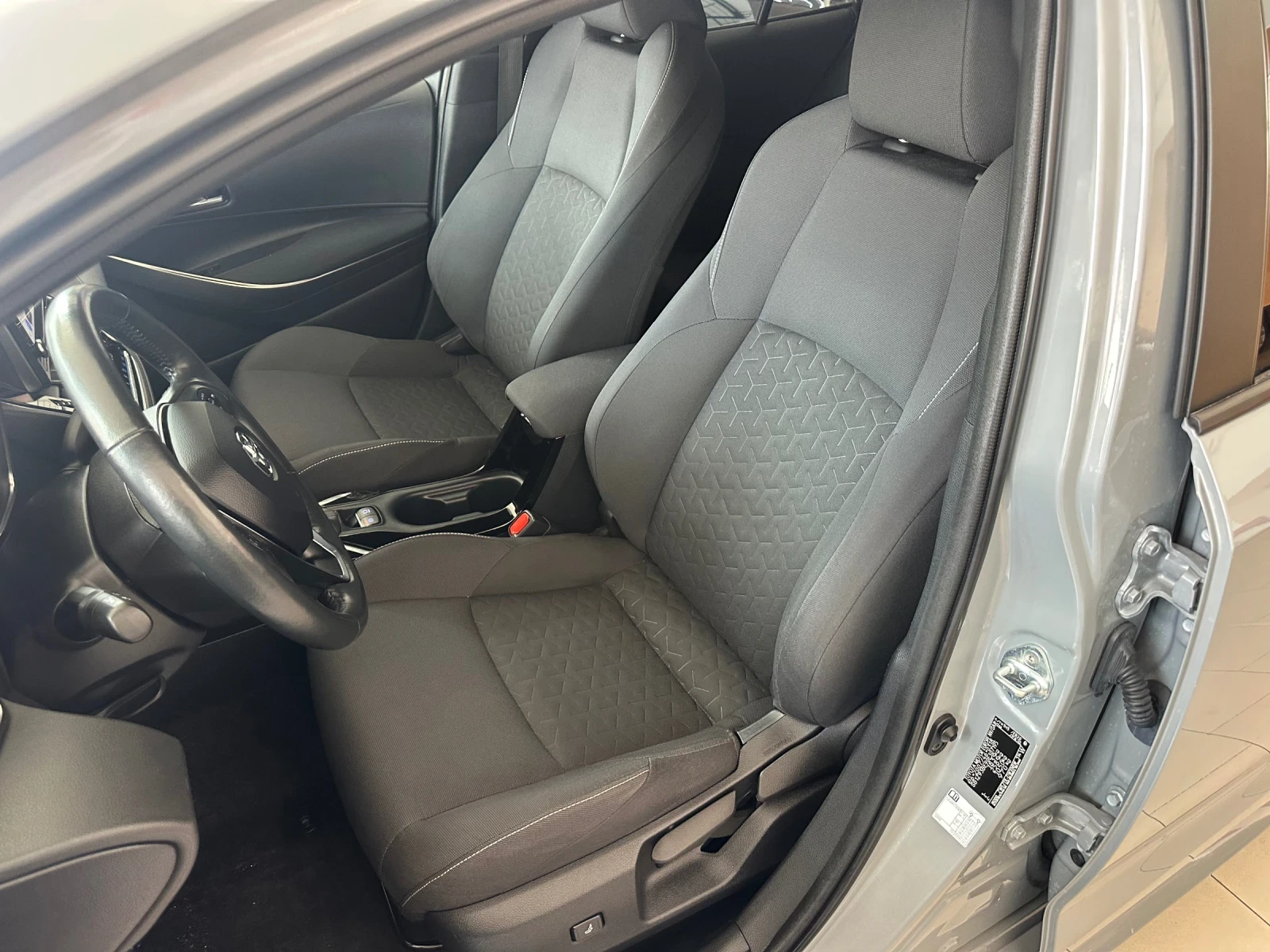 Toyota Corolla, снимка 8 - Автомобили и джипове - 54978283