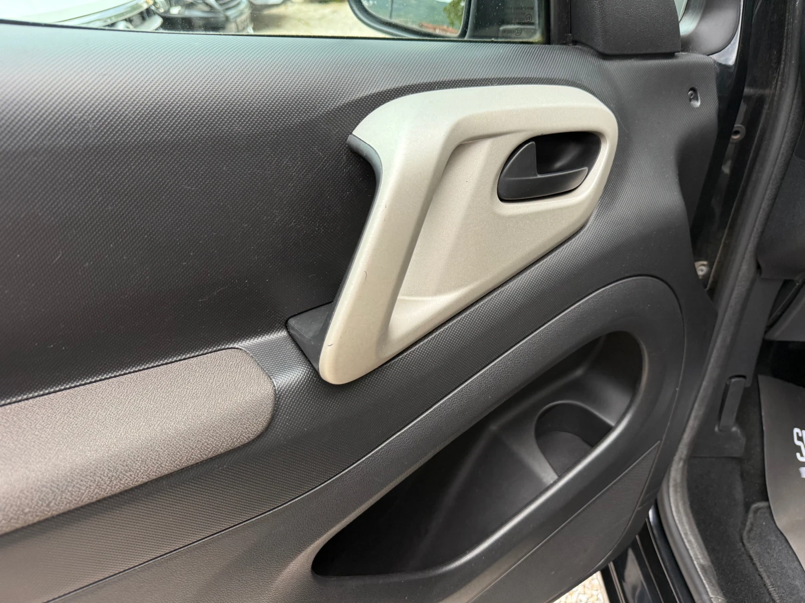 Citroen Berlingo Face/Multispace/Led, снимка 8 - Автомобили и джипове - 55398544