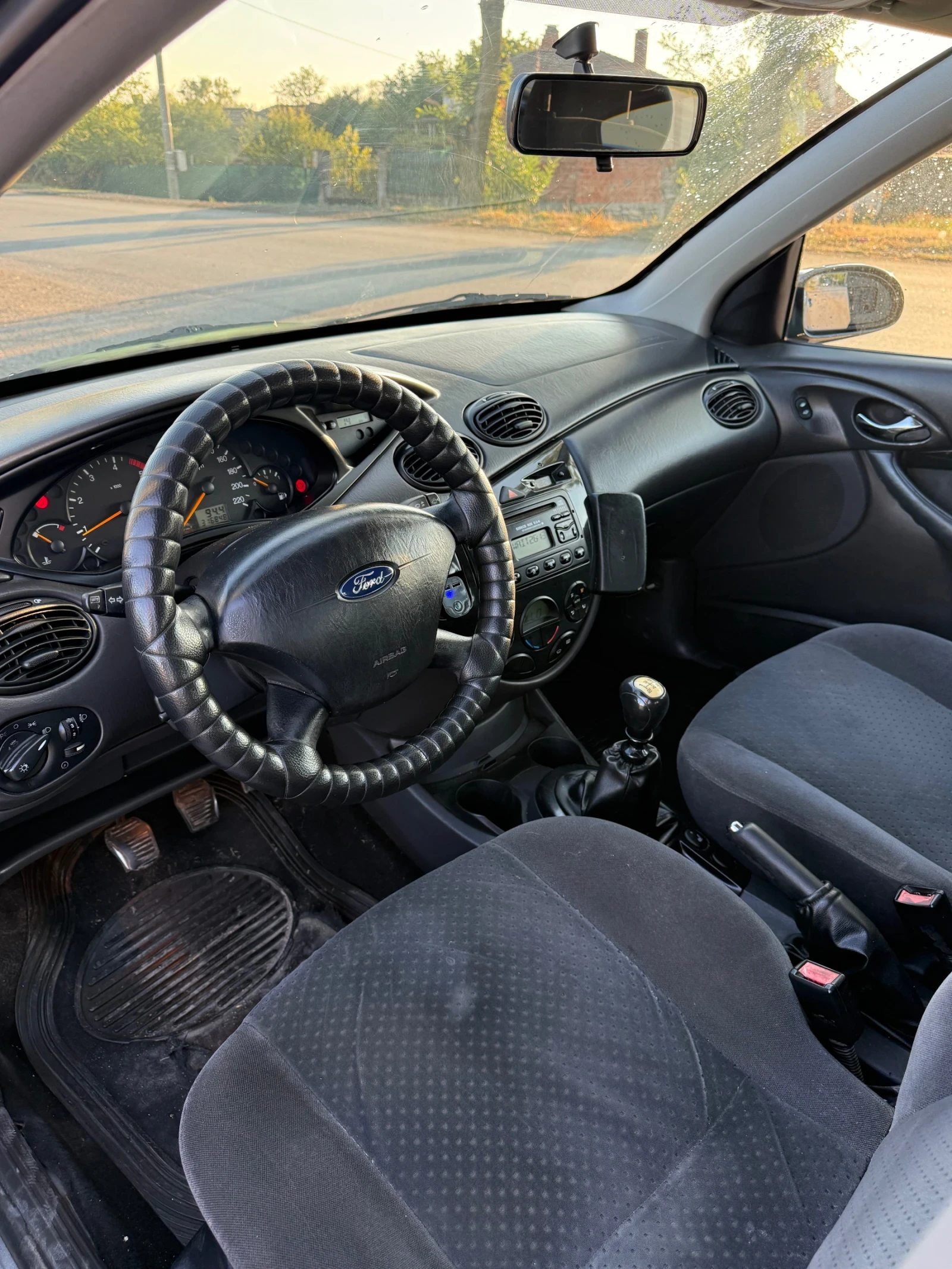 Ford Focus 1.8, снимка 6 - Автомобили и джипове - 56260637