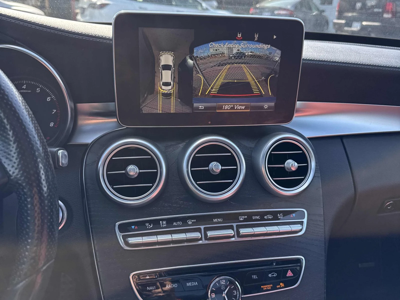 Mercedes-Benz C 300 AMG-pack* 360* Keyless* Пано* Подгрев, снимка 8 - Автомобили и джипове - 56186527