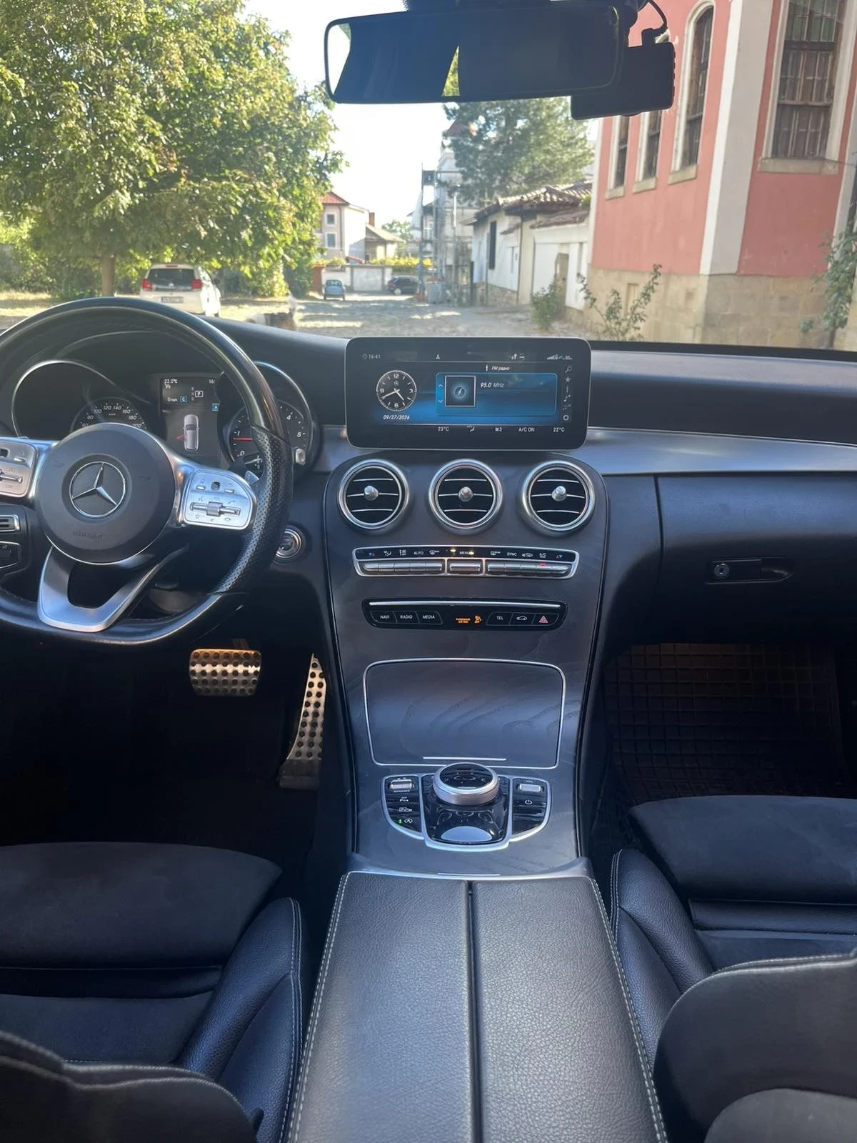 Mercedes-Benz C 220 AMG, снимка 10 - Автомобили и джипове - 56246834