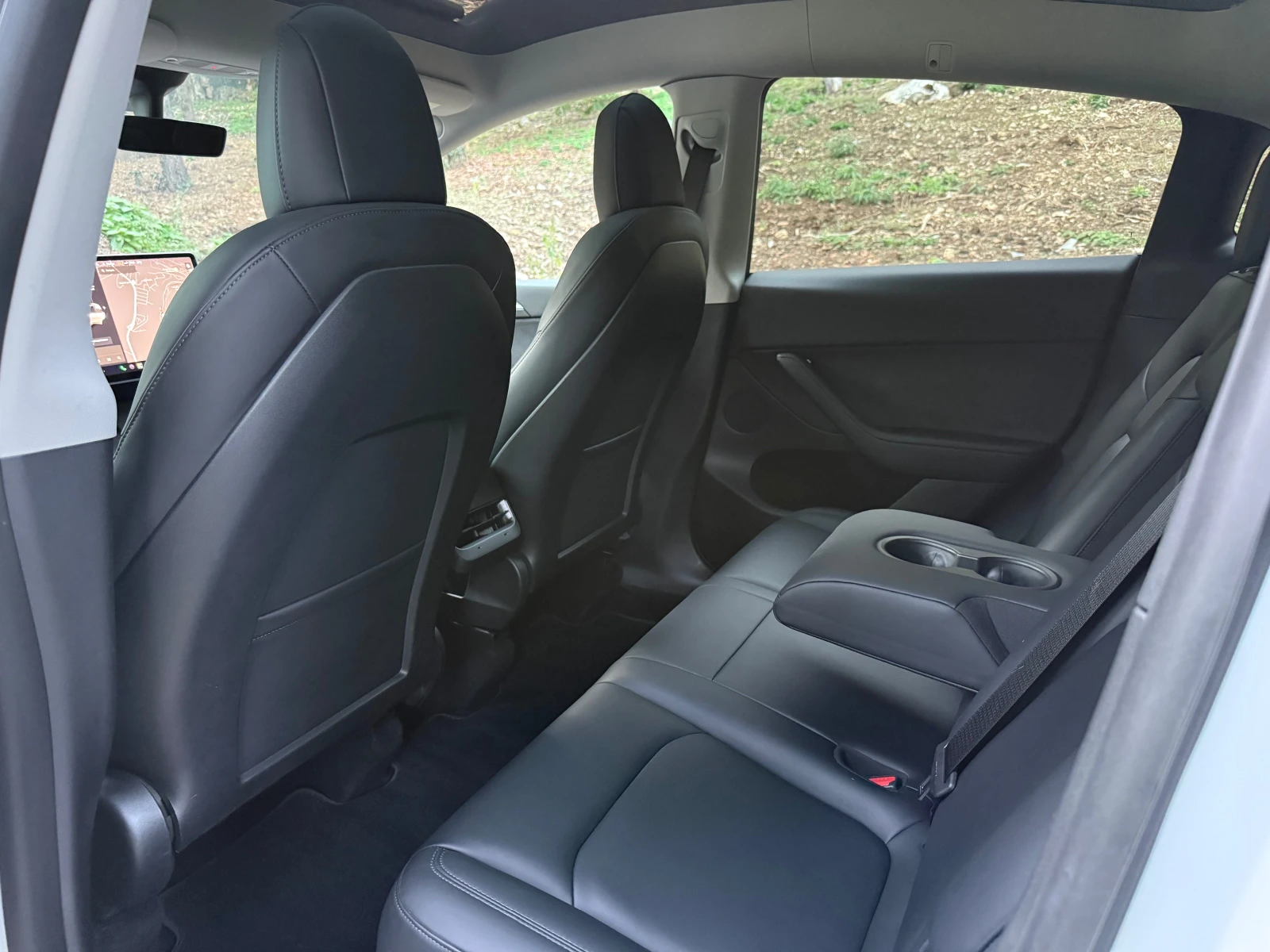 Tesla Model Y DUAL MOTOR* LONG RANGE* AWD* , снимка 12 - Автомобили и джипове - 56627719