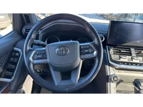 Toyota Land cruiser 300, снимка 13